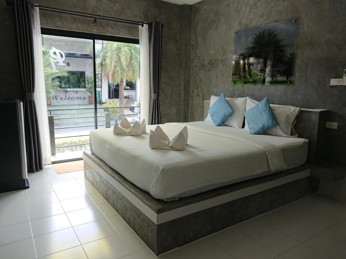 Lopburi Palm Resort Exterior foto