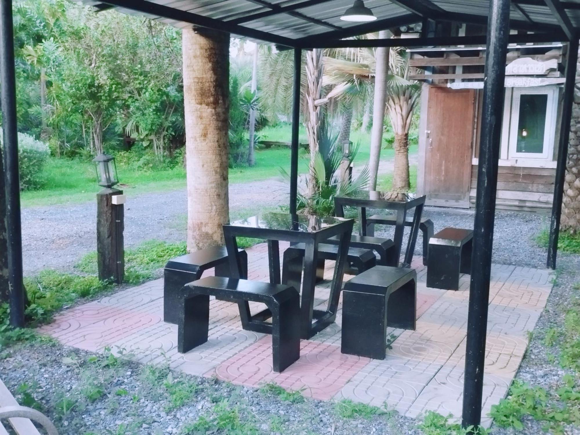 Lopburi Palm Resort Exterior foto