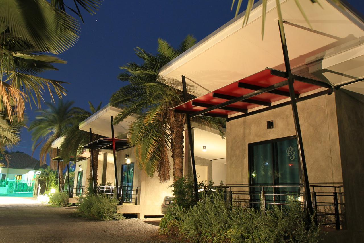 Lopburi Palm Resort Exterior foto