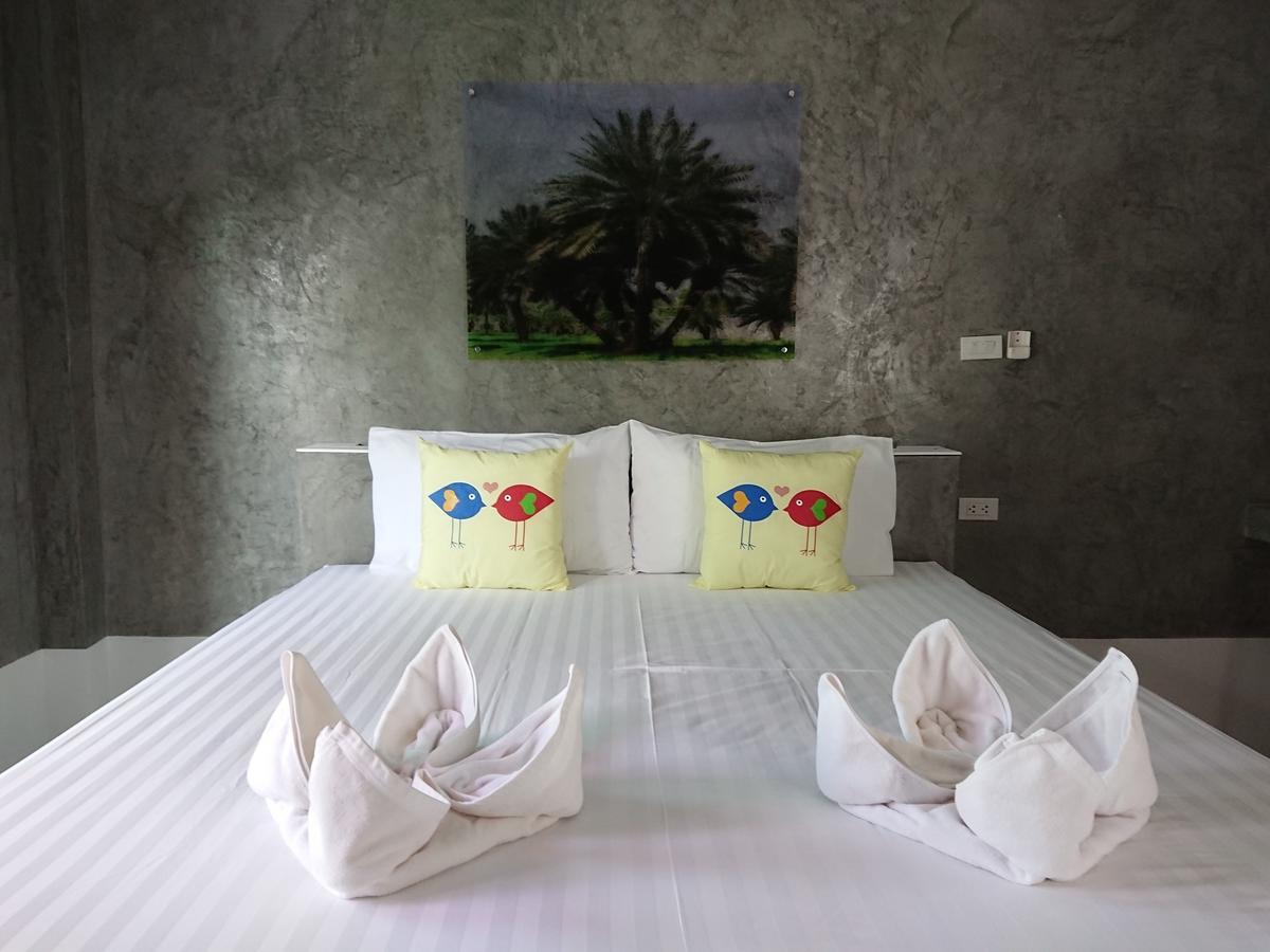 Lopburi Palm Resort Exterior foto